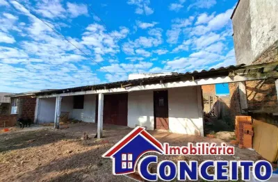 C399 - residência localizada em região de moradores em imbé