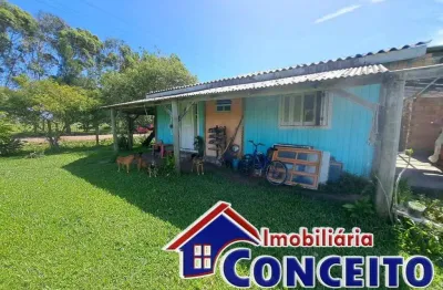 C353 - ótima residência em região de moradores no balneário santa terezinha