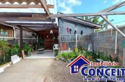 C49 - residência com 3 dormitórios localizada no balneário marisul