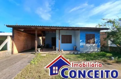 C451 - ótima residência localizada a 220 metros do mar