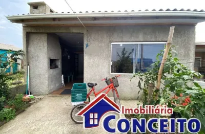 C358 - residência composta de 3 dormitórios localizada em albatroz