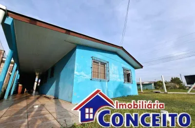 C452 - ótima residência de esquina em excelente localização em mariluz