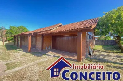 C301 - ótima residência de esquina em excelente localização