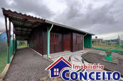 C586 - excelente residência de 3 dormitórios no balneário santa terezinha