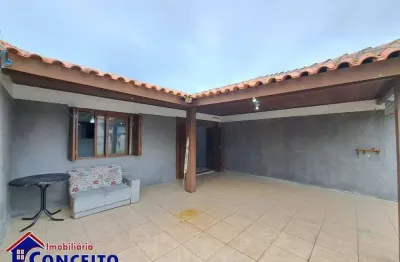 C1030 - Residência com 03 dormitórios na região Central de Imbé