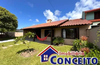 C1038 - excelente imóvel com piscina em ótima localização no centro de imbé