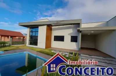 C1042 - belíssimo imóvel com piscina localizado no centro de imbé