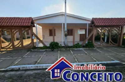 C702 - ótima residência com 3 dormitórios próxima ao mar no bairro ipiranga