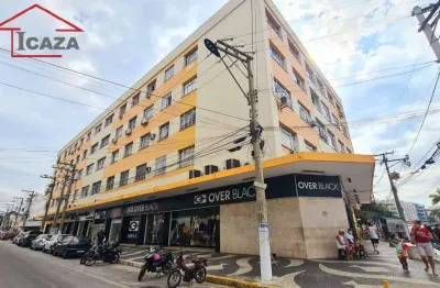 Apartamento de 3 quartos mais dependência no centro de araruama/rj