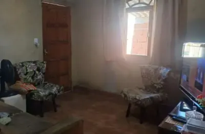 Casa com 2 quartos à venda no Banqueiros, Araruama 