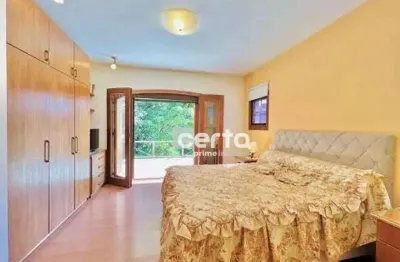 Casa com 3 suítes à venda, 240 m²- centro - gramado/rs