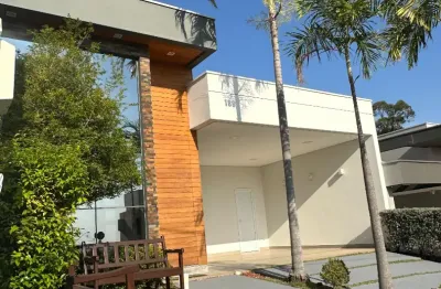 Linda casa térrea condomínio fechado com lazer em indaiatuba sp.