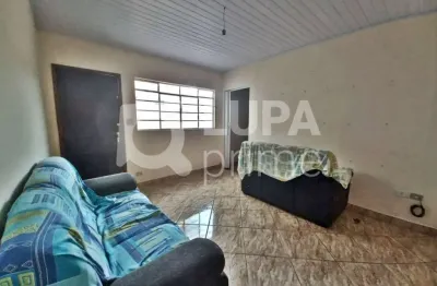 Casa com 3 quartos à venda na Rua Alberto Moreira Batista Filho, 31, Vila Maria, São Paulo