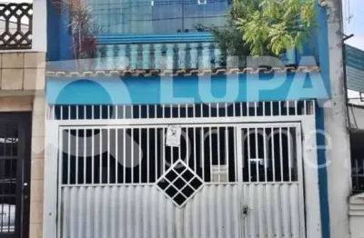 Casa térrea com 3 quartos para venda, vila maria alta,aceita pet