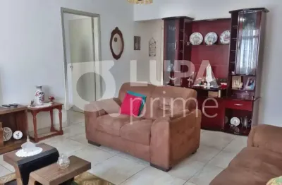 Casa térrea com 3 quartos, quintal, 8 vagas, para venda, vila maria, são paulo