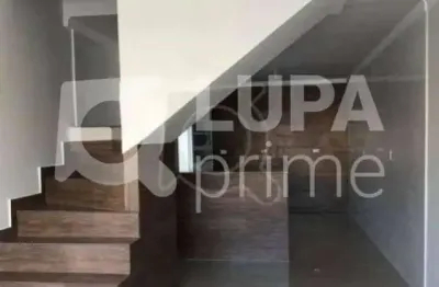 Casa com 2 quartos à venda na Rua Simão Machado, 41, Tucuruvi, São Paulo