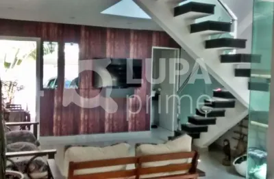 Casa com 3 quartos à venda na Rua Dirce Rodrigues, 112, Limão, São Paulo