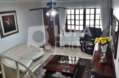 Sobrado com 3 quartos,quintal, 2 vagas, à venda, santana