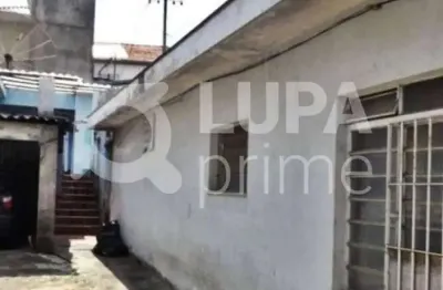 Casa térrea com 4 quartos para venda, água fria, são paulo