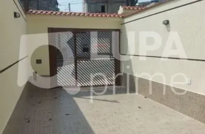 Casa com 3 quartos à venda na Rua Itamonte, 207, Vila Medeiros, São Paulo