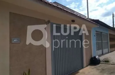 Casa térrea com 2 dormitórios á venda na bortolandia