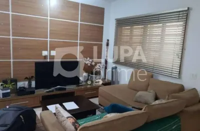 Casa com 3 quartos à venda na Rua Durval Clemente, 517, Jardim São Paulo (Zona Norte), São Paulo
