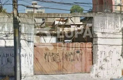 Terreno à venda na Rua Inácio Mammana, 686, Vila Vitório Mazzei, São Paulo