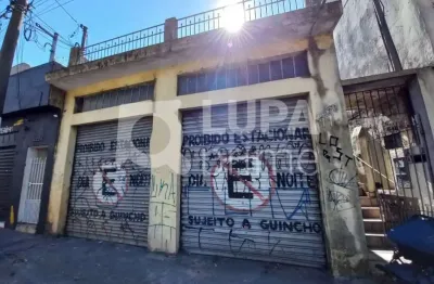 Casa térrea com 2 dormitórios à venda na vila paiva