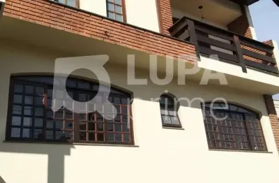 Excelente sobrado com 4 dormitórios sendo 1 suíte á venda no parque mandaqui
