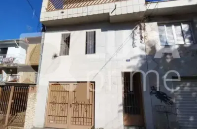 Sobrado com 3 dormitórios sendo 1 suíte á venda na Parada Inglesa