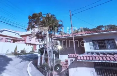 Casa térrea, condomínio,  com 3 dormitórios  sendo 1 suíte á venda no jardim leonor mendes de barros