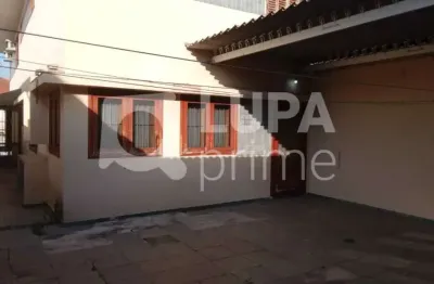 Sobrado com 3 dormitórios sendo suítes á venda na vila paulicéia
