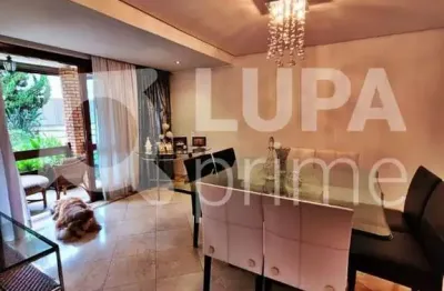 Condomínio Fechado - Tucuruvi - 400 metros quadrados - 4 suítes - 4 vagas.