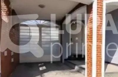 Casa térrea com 3 dormitórios sendo 1 suíte á venda no jardim são paulo