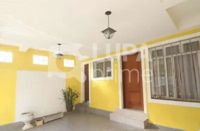 Sobrado com 3 dormitórios 2 vagas de garagem  á venda na água fria