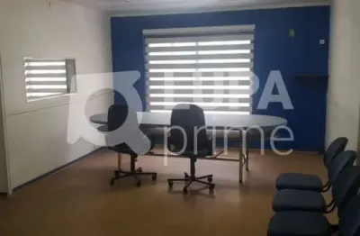 Conjunto comercial  com 133 m² para locação na república