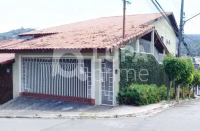 Casa com 4 dormitórios para venda no jardim virginia bianca!