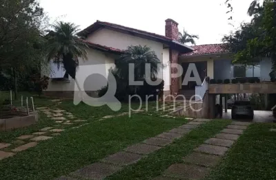 Casa térrea com 434 m² de construção à venda no tremembé!
