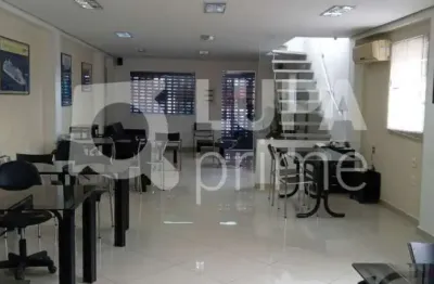 Prédio comercial com  420m² e 3 pavimentos  para locação em santana