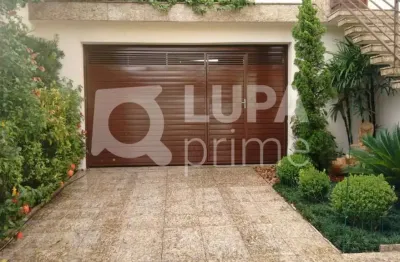 Sobrado 3 quartos/suítes, quintal, 7 vagas à venda no jardim são paulo!