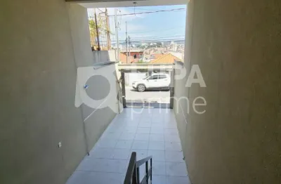 Sobrado com 3 dormitórios sendo suítes á venda na água fria