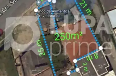 Terreno com 150 metros á venda no jardim francisco mendes