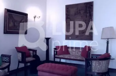 Casa com 3 quartos à venda na Rua Voluntários da Pátria, 3507, Santana, São Paulo