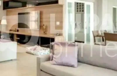 Apartamento com 3 dormitórios sendo 1 suíte á venda em santana