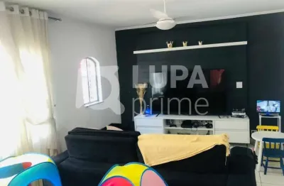 Casa com 3 quartos à venda na Rua São Frutuoso, 51, Vila Gustavo, São Paulo