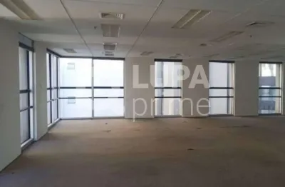 Conjunto comercial com 570 metros para locação na chácara santo antônio!