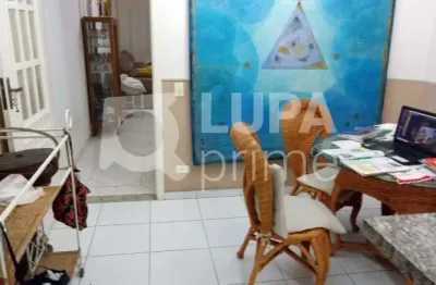Casa com 3 quartos à venda na Rua Irmã Filomena, 888, Vila Nova Carolina, São Paulo