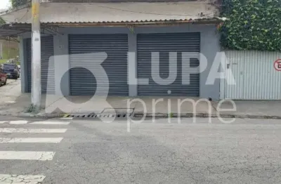 Casa térrea com 3 dormitórios sendo 2 suítes a venda na vila romero