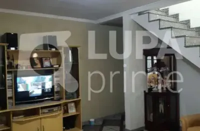 Sobrado com 3 dormitórios e 1 suíte  á venda no jardim ataliba leonel