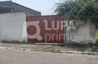 Terreno à venda na Rua São Nestor, 390, Vila Mazzei, São Paulo